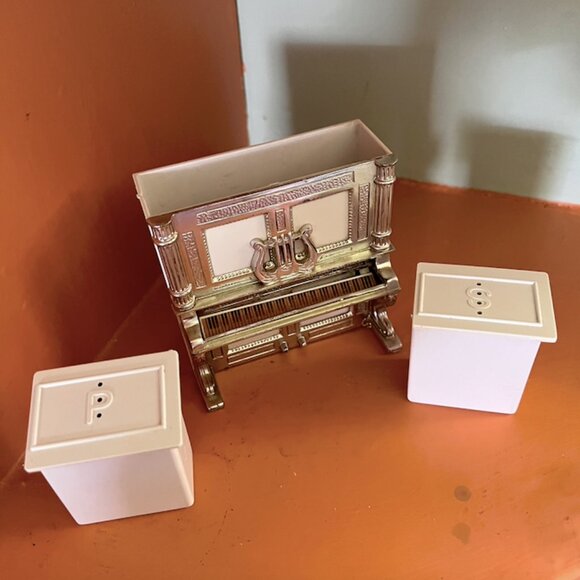 MCM 1950's Piano Salt & Pepper Shaker Silver 3 Piece - Picture 3 of 8